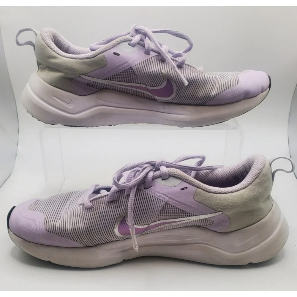 Nike Downshifter 12 Violet Frost/Metallic Silver DM4194-500 Youth SZ 4.5‎